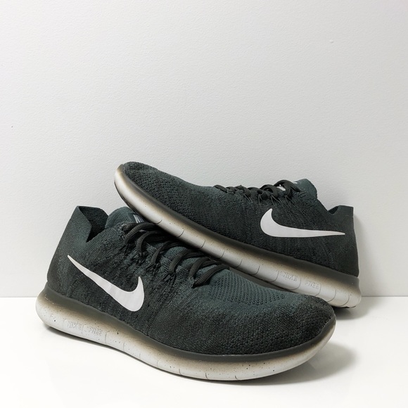 Nike Other - NIKE FLYKNIT FREE RN SNEAKERS